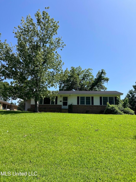 3607 Peachtree Dr, Natchez, MS 39120