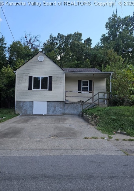 325 Olive St, Huntington, WV 25705