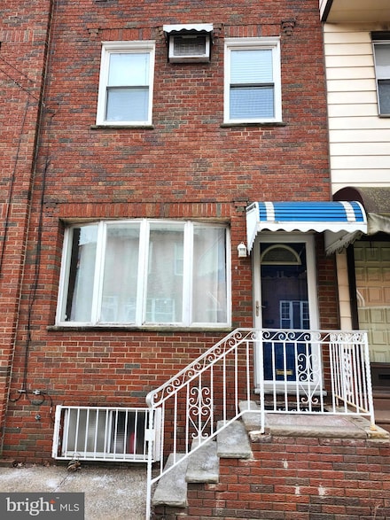 1912 Fitzgerald St, Philadelphia, PA 19145