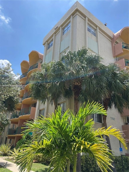 9350 Fontainebleau Blvd Unit 609, Miami, FL 33172