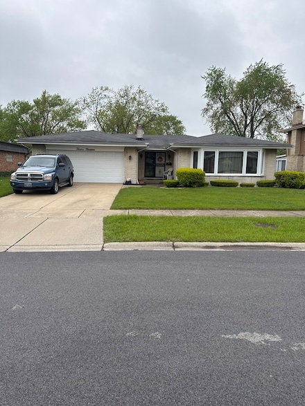 1214 E 165th St, South Holland, IL 60473