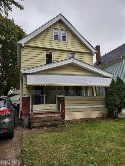 3391 W 118th St, Cleveland, OH 44111