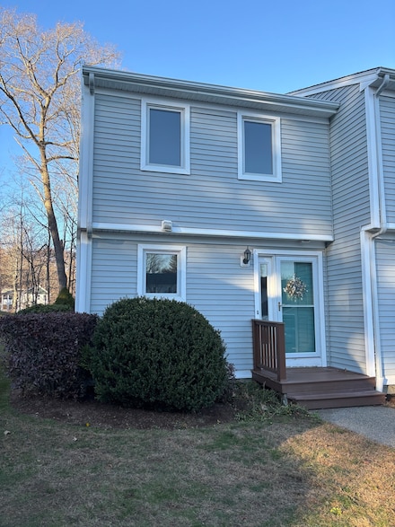 28 Mallard Cove Unit 28, East Hampton, CT 06424