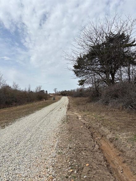 15 Olivia Ln, Perry, MO 63462