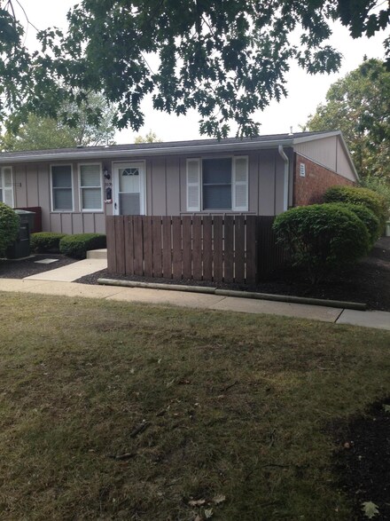 3039 La Vista Dr Unit 40, Columbus, OH 43204