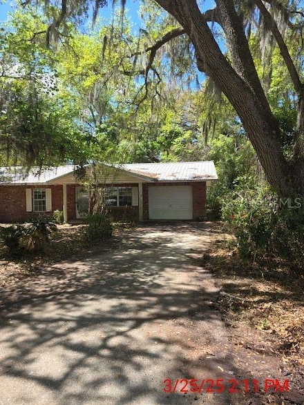 306 NE 5th St, Chiefland, FL 32626