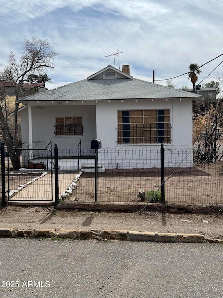 249 W Heiner Dr, Superior, AZ 85173