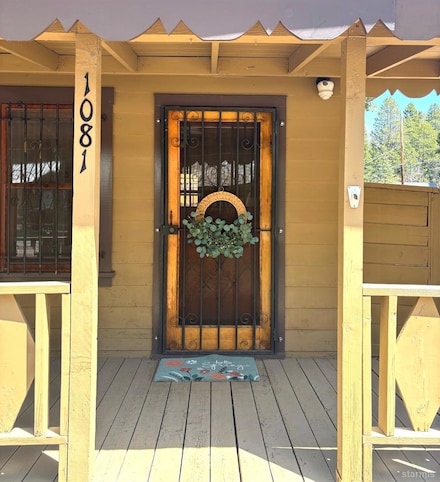 1081 Sonora Ave, South Lake Tahoe, CA 96150