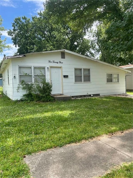 523 N 2nd St, Iola, KS 66749