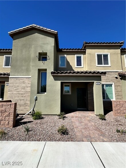 860 Angwin Ln, Henderson, NV 89011
