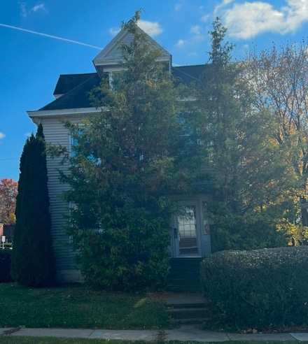 620 Allen St, New Castle, PA 16101