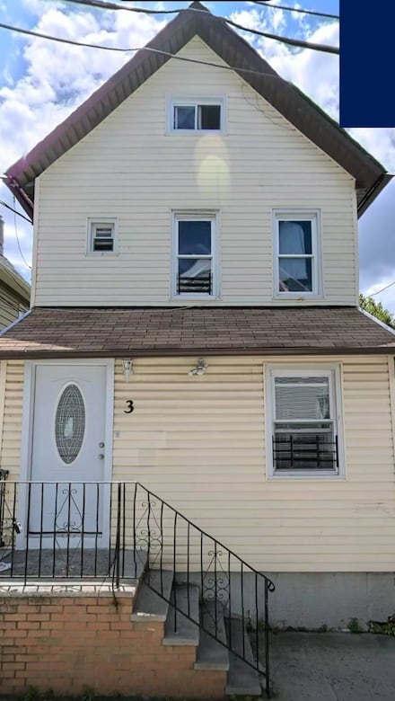 3 Lockman Place, Staten Island, NY 10303