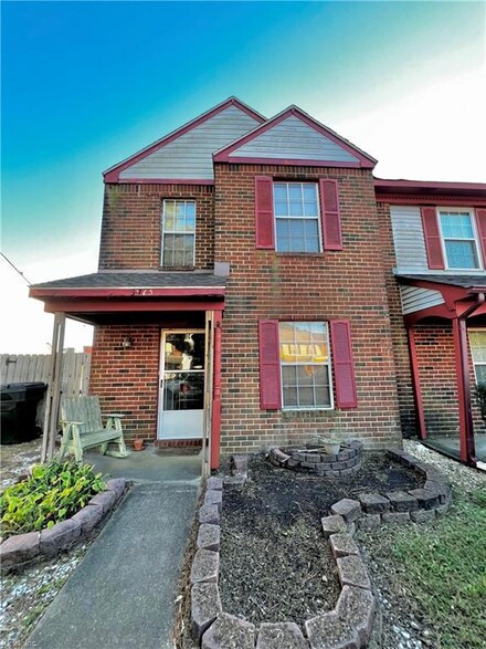 3923 Seeman Rd, Virginia Beach, VA 23452