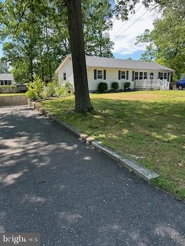 17 Hillside Ave, Millville, NJ 08332