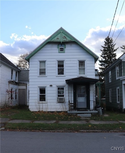 121 Loomis St, Little Falls, NY 13365