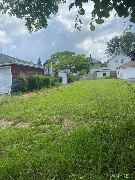 143 Stevens Ave, Buffalo, NY 14215
