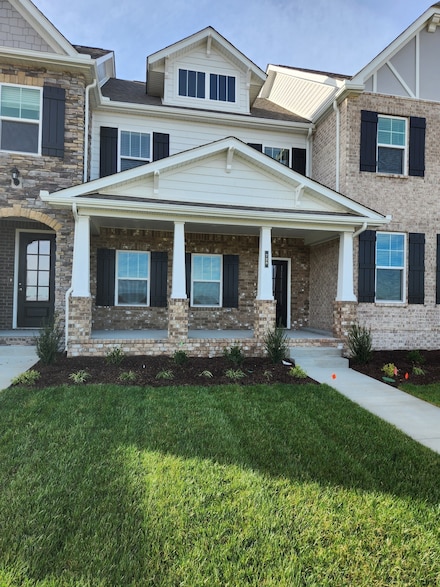 728 Hahn Ct, Lebanon, TN 37087