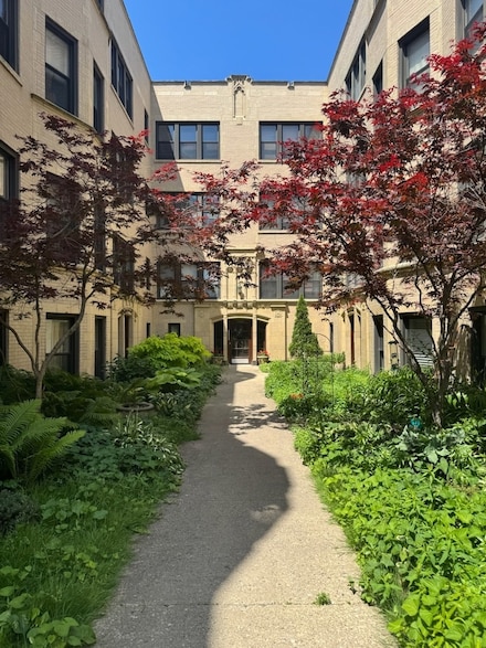 7438 N Hermitage Ave Unit 1E, Chicago, IL 60626