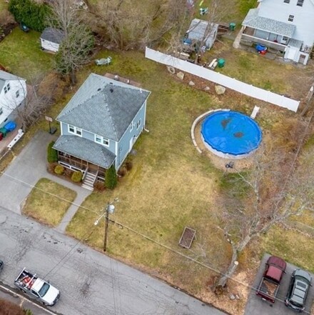 74 Merrill Ave, Lowell, MA 01850