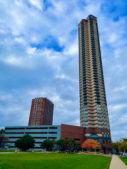 3660 N Lake Shore Dr Unit 1306, Chicago, IL 60613