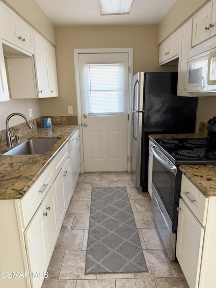 2014 Avenida Placida Unit 4, Simi Valley, CA 93063