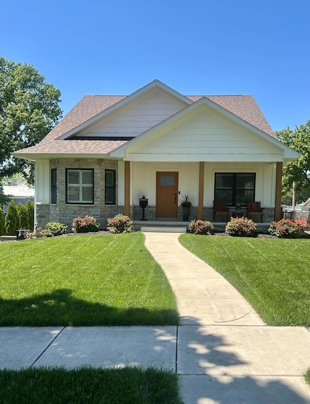 205 Elmhurst Ave, Valparaiso, IN 46385
