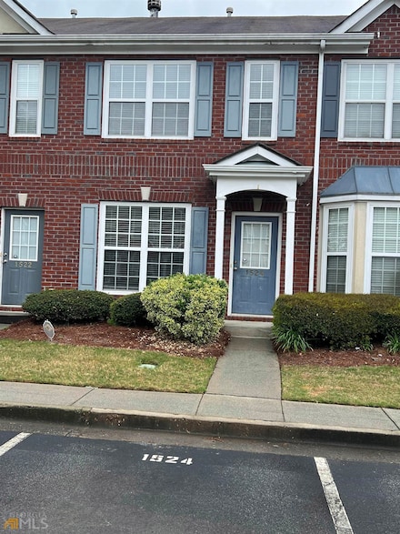 1524 Cove Creek Cir, Norcross, GA 30093
