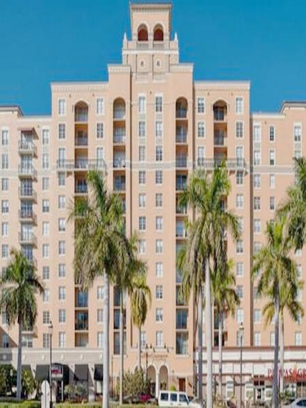 651 Okeechobee Blvd Unit 402, West Palm Beach, FL 33401