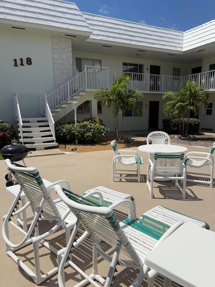 118 Yacht Club Dr Unit 1, North Palm Beach, FL 33408