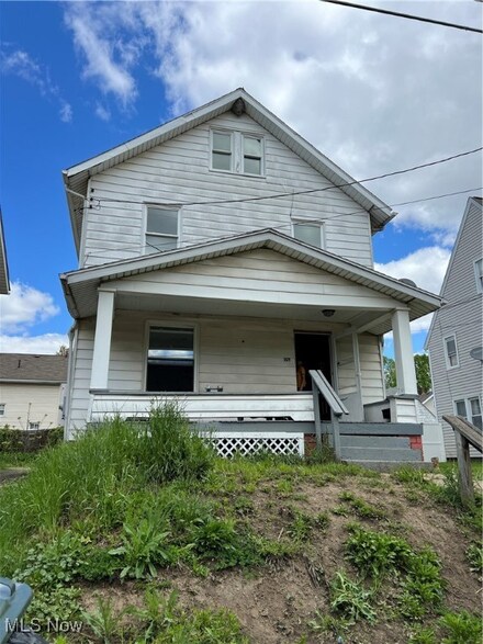 3029 7th St SW, Canton, OH 44710