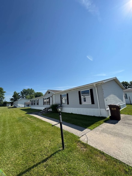 5330 Goshen Rd Unit 232, Fort Wayne, IN 46818