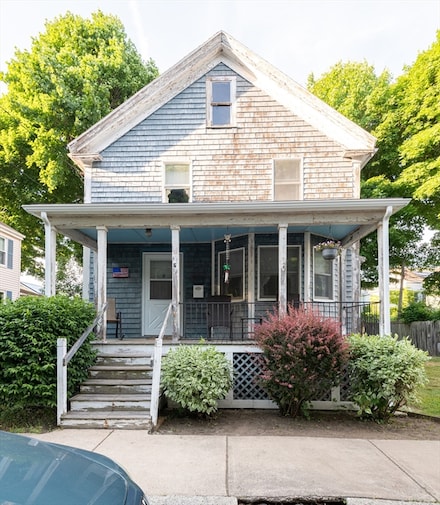 6 Thorndike St, Salem, MA 01970