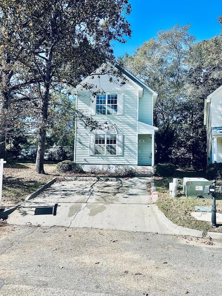 132 Cove Ln, Dothan, AL 36305