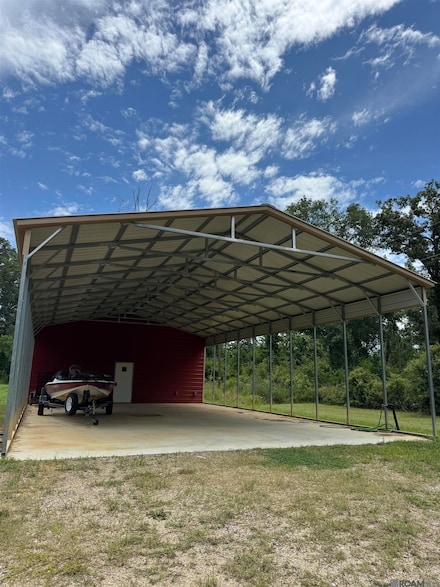 28262 Pecan St, Holden, LA 70744