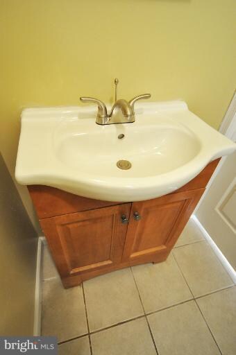 2322 Guilford Ave, Baltimore, MD 21218