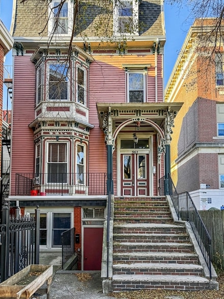 351 Dorchester St Unit 3, Boston, MA 02127