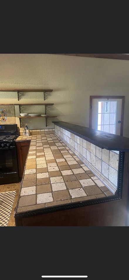 1104 Hopkins St, Kiowa, KS 67070