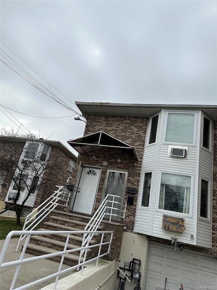 83-14 Homelawn St Unit Second Floor, Jamaica, NY 11432