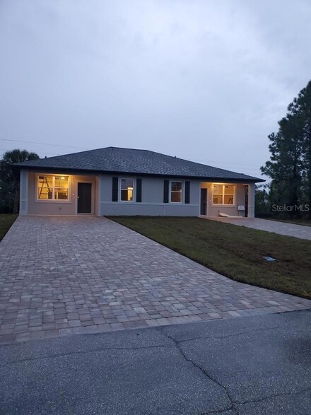 10308 Kidron Ave, Englewood, FL 34224