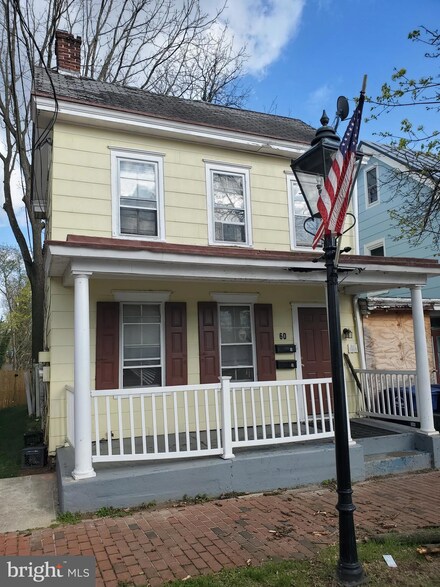60 Hanover St, Pemberton, NJ 08068