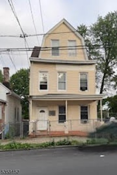 16-18 N 4th St Unit 3, Paterson, NJ 07522