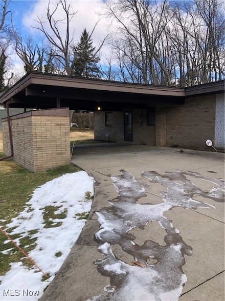 5546 Patricia Ave NW, North Canton, OH 44720