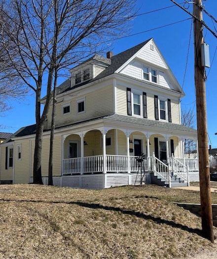 312 Pine St, Rumford, ME 04276