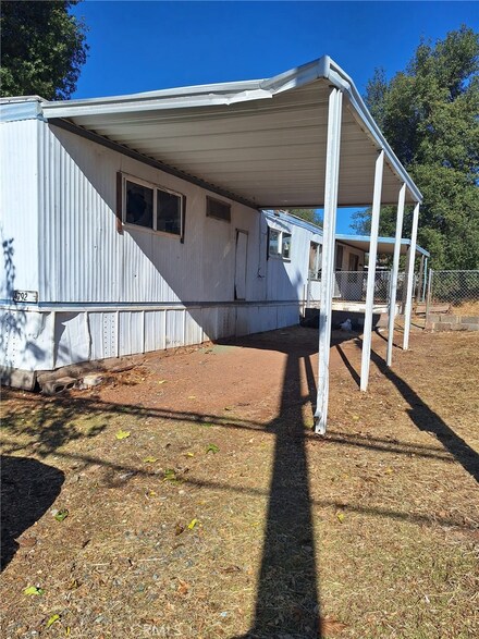 4792 W 40th St, Clearlake, CA 95422