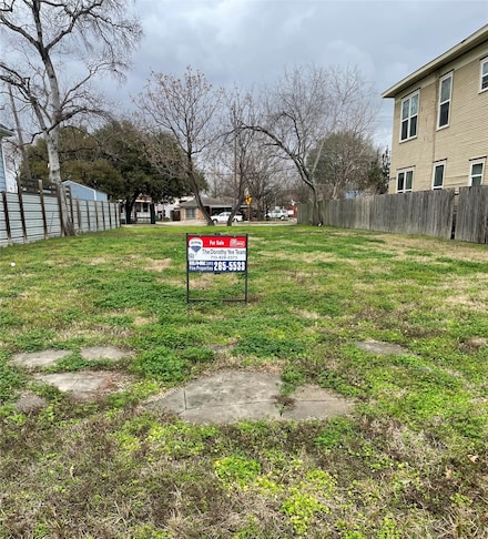 1714 Hardy St, Houston, TX 77026