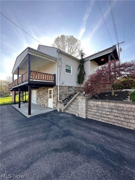 1354 State Route 213, Steubenville, OH 43952