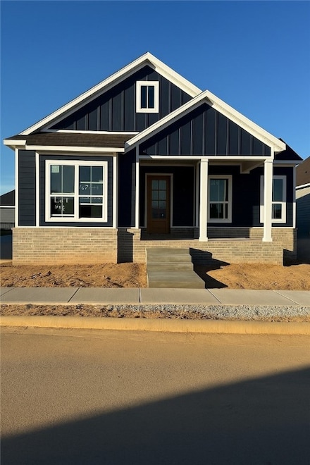 6744 Winterwood Ave, Springdale, AR 72762