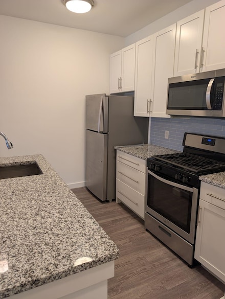 687 Ocean Ave Unit 301, Jersey City, NJ 07305