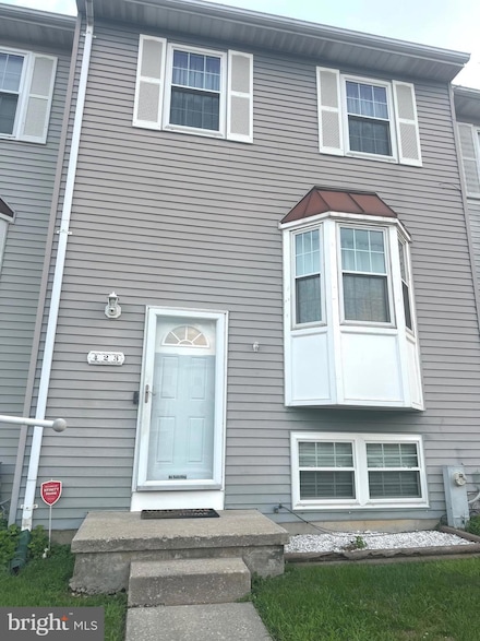 423 Kosoak Rd, Middle River, MD 21220