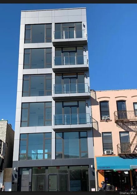 28-6 21st St Unit 6 FA, Astoria, NY 11102